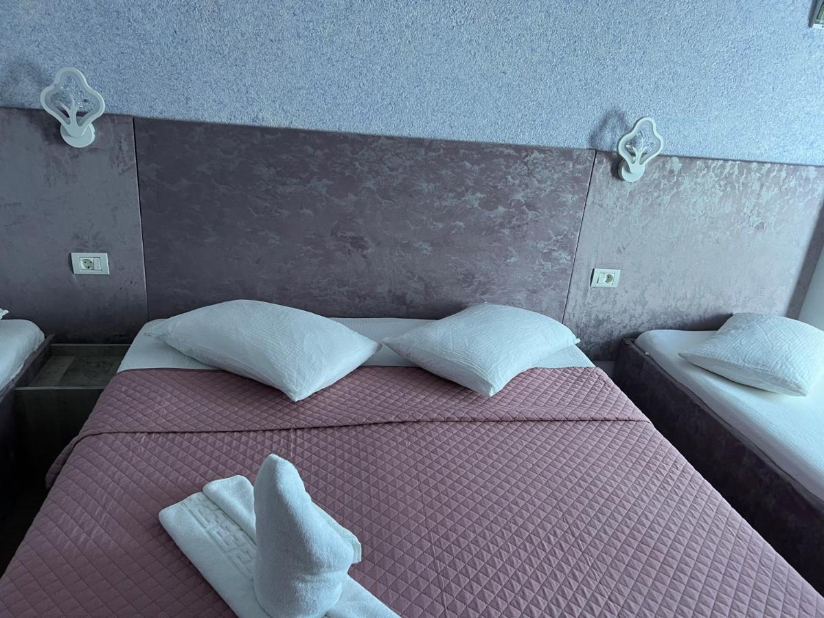 Hotel Miniom Констанца Экстерьер фото